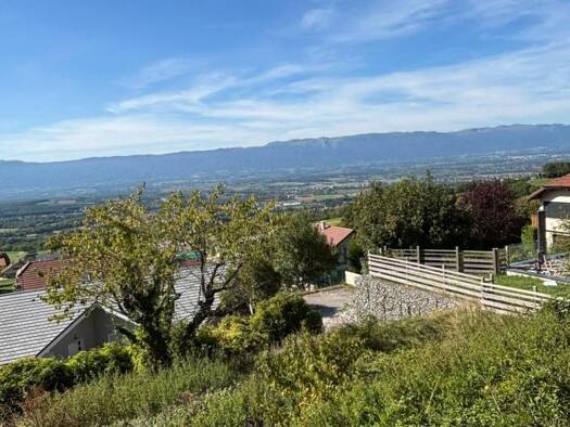 Terrain constructible à vendre 350 000 € 573 m² de terrain Beaumont 74160