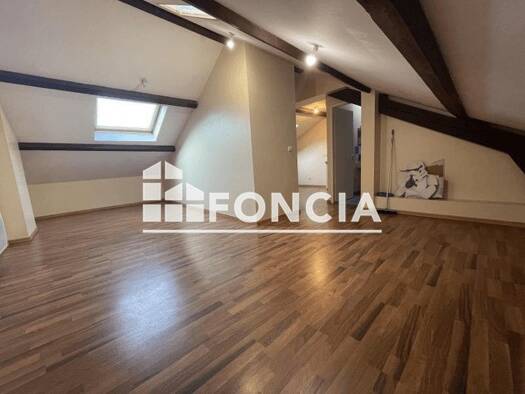 Appartement à louer 425 € 1 pièce 25,7 m² 3ème étage La Plaine Sassenage 38360