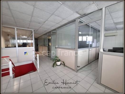 Espace bureau à louer 6 690 € 280 m² de bureaux Fort-de-France 97200