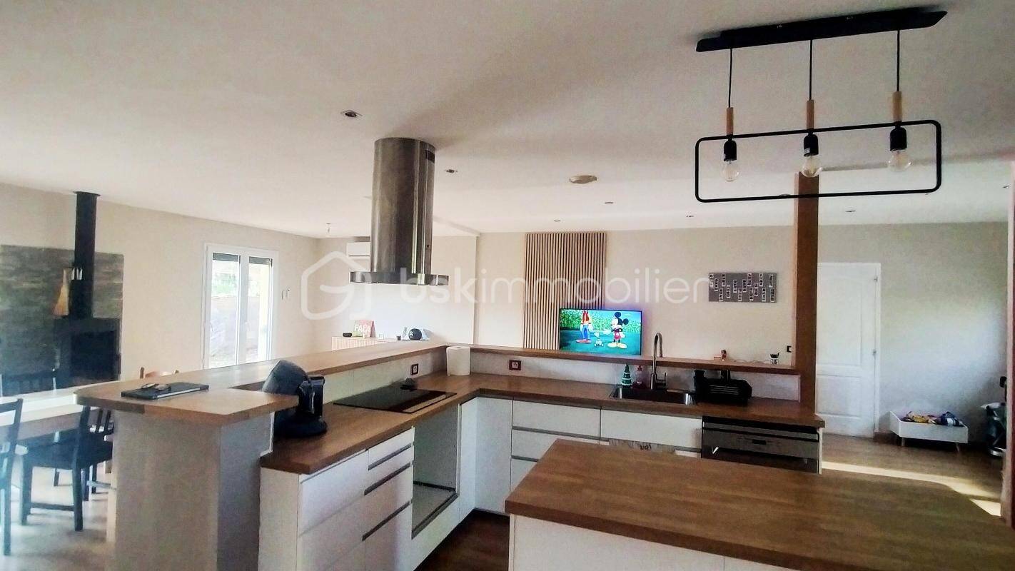 Maison à vendre, 122m², LA PACAUDIERE