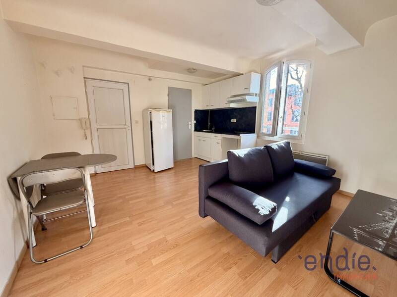 Maison à louer, 23m², LORGUES