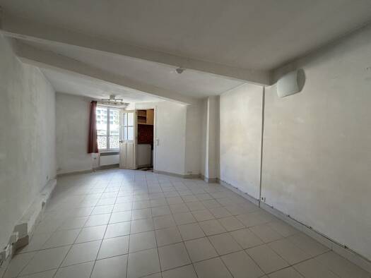 Appartement à vendre 265 000 € 1 pièce 27,03 m² Étage 2/4 Buttes Aux Cailles-Glacière Paris 13ème arrondissement 75013