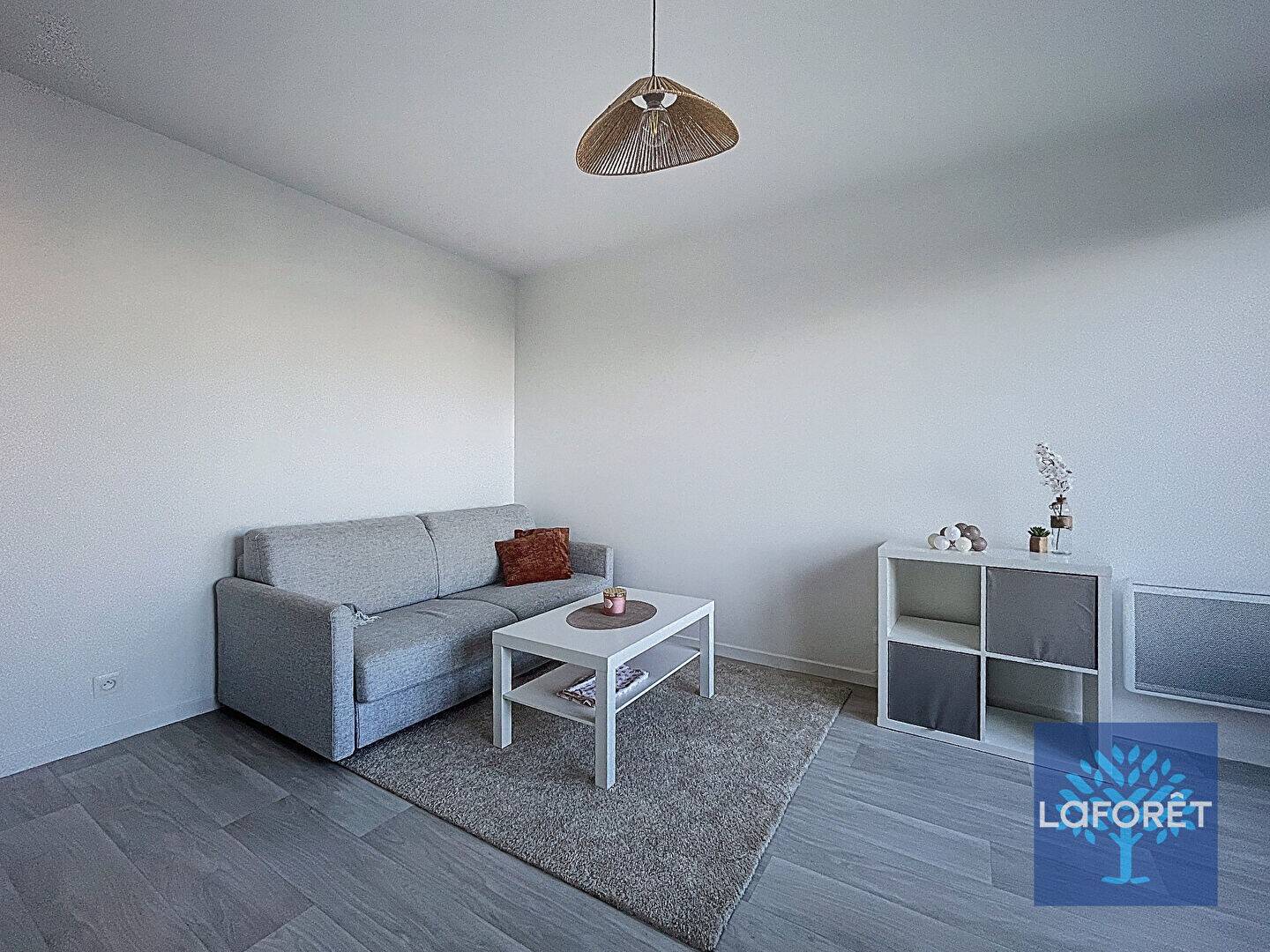 Maison à louer, 27m², CERGY