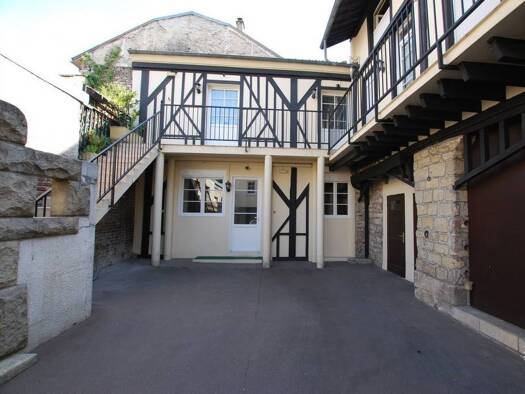 Duplex à louer 880 € 2 pièces 1 chambre 32 m² 1er étage Bougival 78380