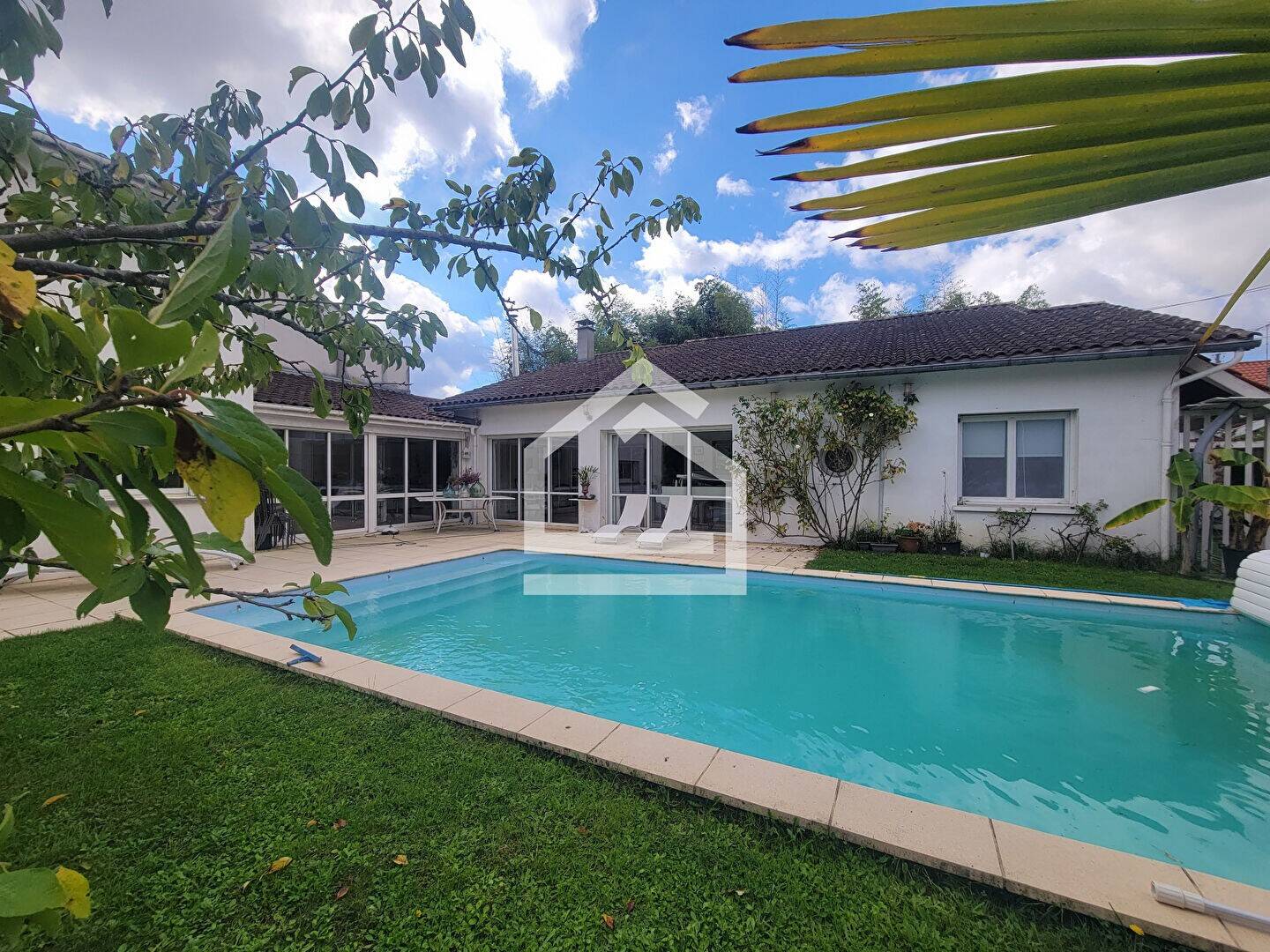 Maison à vendre, 214m², MERIGNAC