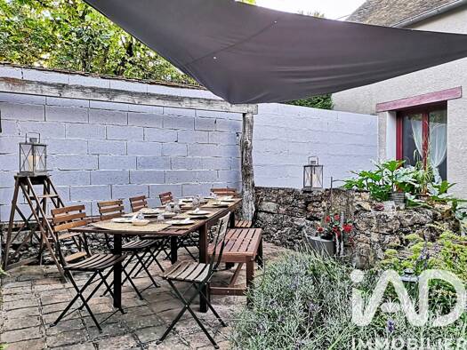 Maison à vendre 360 000 € 6 pièces 3 chambres 210 m² 704 m² de terrain Montigny-Lencoup 77520