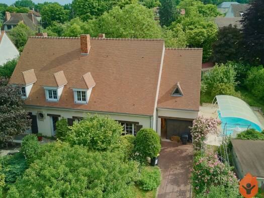 Maison à vendre 799 000 € 10 pièces 6 chambres 270 m² 2 228 m² de terrain Condé-Sainte-Libiaire 77450