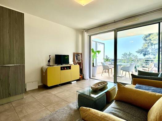 Appartement à vendre 439 000 € 2 pièces 1 chambre 41 m² 1er étage Village-Cros de Caste-Coupiere-Mont Gros Roquebrune-Cap-Martin 06190