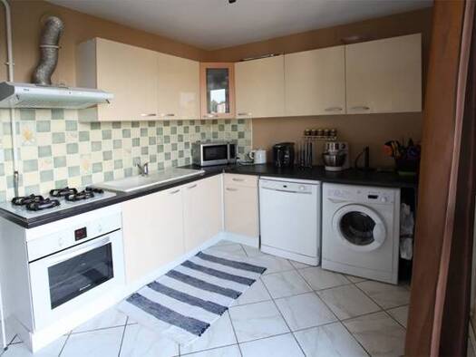 Appartement à vendre 85 000 € 4 pièces 3 chambres 80,09 m² Étage 3/3 Le Plan Valence 26000