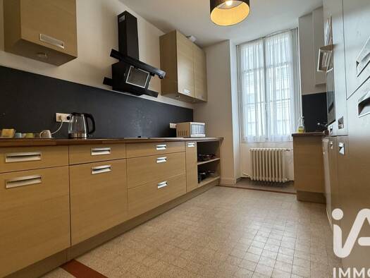 Maison de ville à vendre 313 000 € 6 pièces 4 chambres 110 m² Sainte-Gemmes-sur-Loire 49130