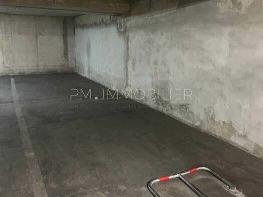 Parking à louer 147 € 20 m² Saint Pierre Marseille 5ème arrondissement 13005
