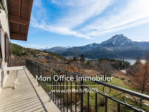 Maison à vendre 471 000 € 6 pièces 4 chambres 146 m² 1 719 m² de terrain Savines-le-Lac 05160
