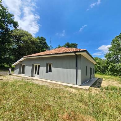Maison à louer 915 € 4 pièces 3 chambres 111,8 m² 500 m² de terrain Saint-Geours-d'Auribat 40380