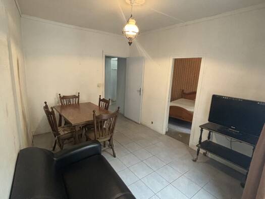 Appartement à vendre 84 000 € 2 pièces 1 chambre 37 m² RDC/3 Centre Ville Corbeil-Essonnes 91100