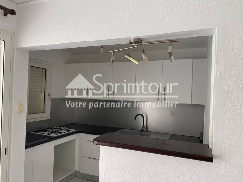 Maison à louer, 51m², PETIT BOURG