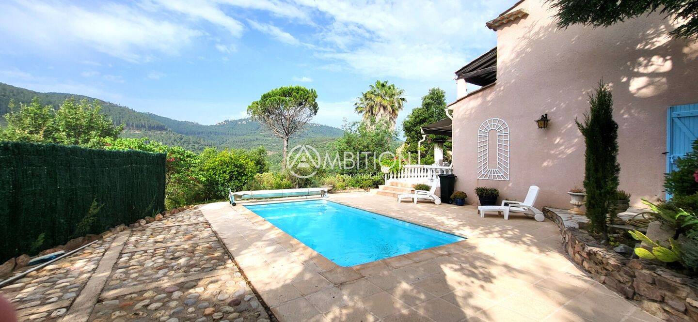 Maison à vendre, 128m², BAGNOLS EN FORET