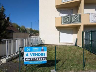 Appartement à vendre 105 000 € 1 pièce 26 m² RDC/2 Centre Ville Viry-Châtillon 91170