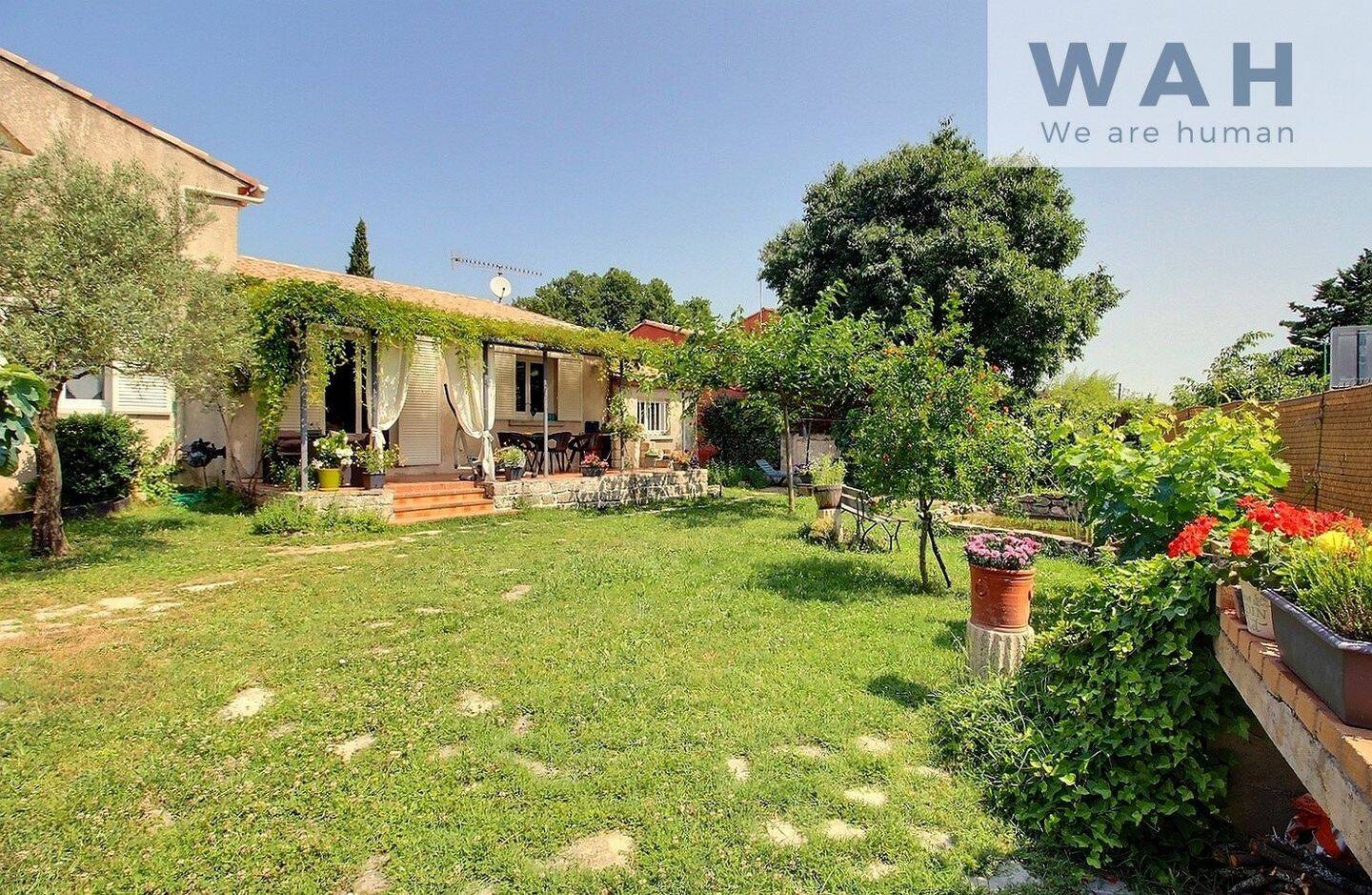 Maison à vendre, 163m², SAINT MARTIN DE LONDRES