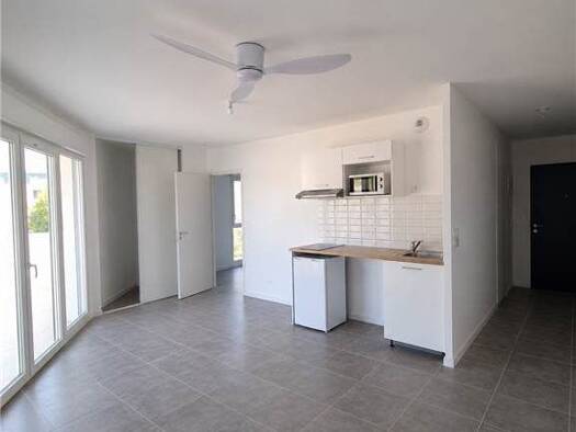 Appartement à louer 926 € 2 pièces 1 chambre 42,3 m² RDC Montpellier 34070