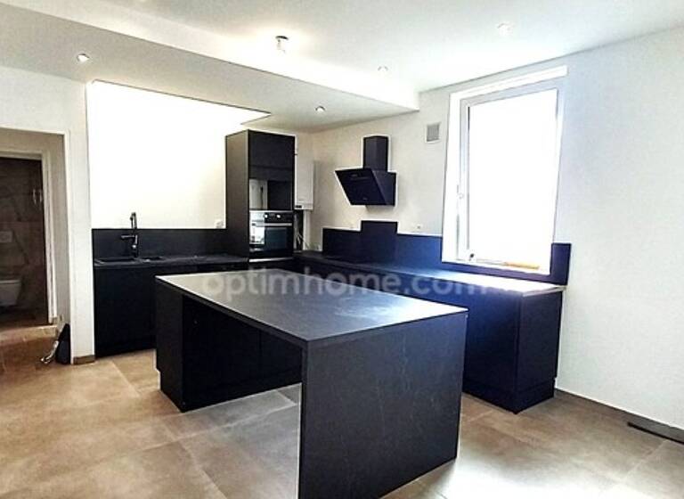 Maison à vendre 215 000 € 4 pièces 3<br/>chambres 109 m²<br/>superficie 140 m²<br/>terrain Ballon Wattrelos 59150
