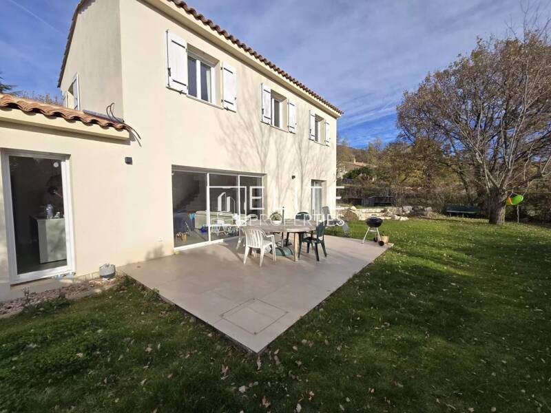 Maison à vendre, 133m², SAINT VALLIER DE THIEY