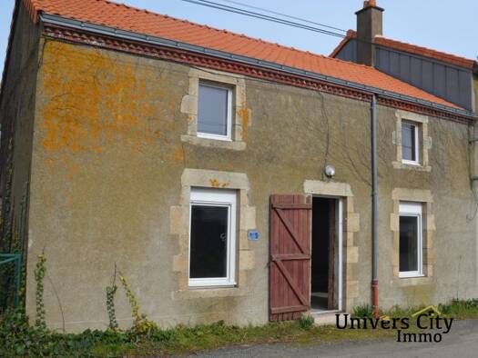Maison à vendre 262 250 € 2 pièces 1 chambre 102 m² 521 m² de terrain Aigrefeuille-sur-Maine 44140
