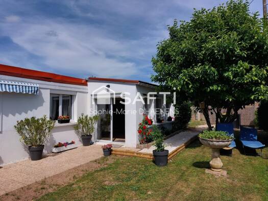 Maison à vendre 135 000 € 4 pièces 2 chambres 99 m² 1 650 m² de terrain Lere 18240