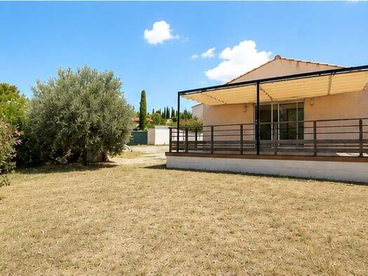 Maison de plain-pied à vendre 370 000 € 5 pièces 4 chambres 137 m² 609 m² de terrain Villeveyrac 34560