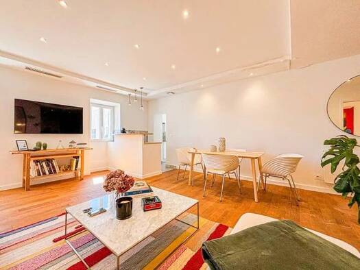 Appartement à vendre - Première occupation 440 000 € 2 pièces 1 chambre 51,51 m² Étage 5/5 Vieux-Nice Nice 06300