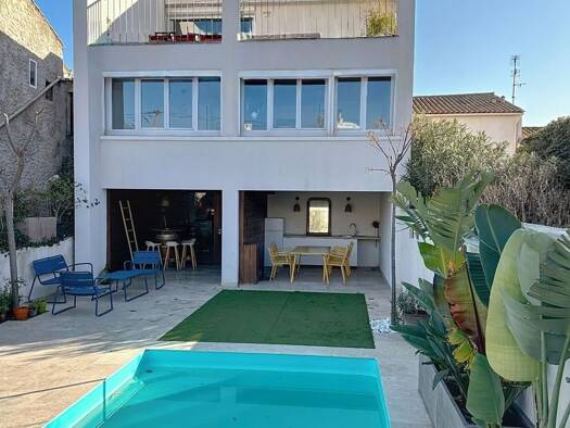 Maison à vendre 460 000 € 7 pièces 5 chambres 221 m² 284 m² de terrain Frontignan 34110