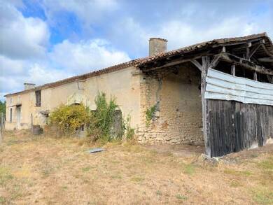 Ferme à vendre 60 000 € 2 pièces 1 chambre 200 m² 4 067 m² de terrain Le Fouilloux 17270