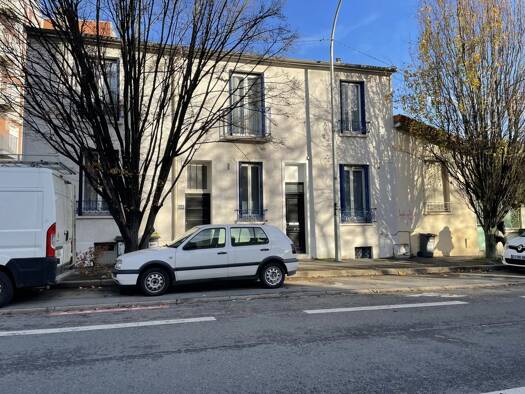 Maison à vendre 650 000 € 6 pièces 2 chambres 205 m² Champ des Oiseaux Bagneux 92220