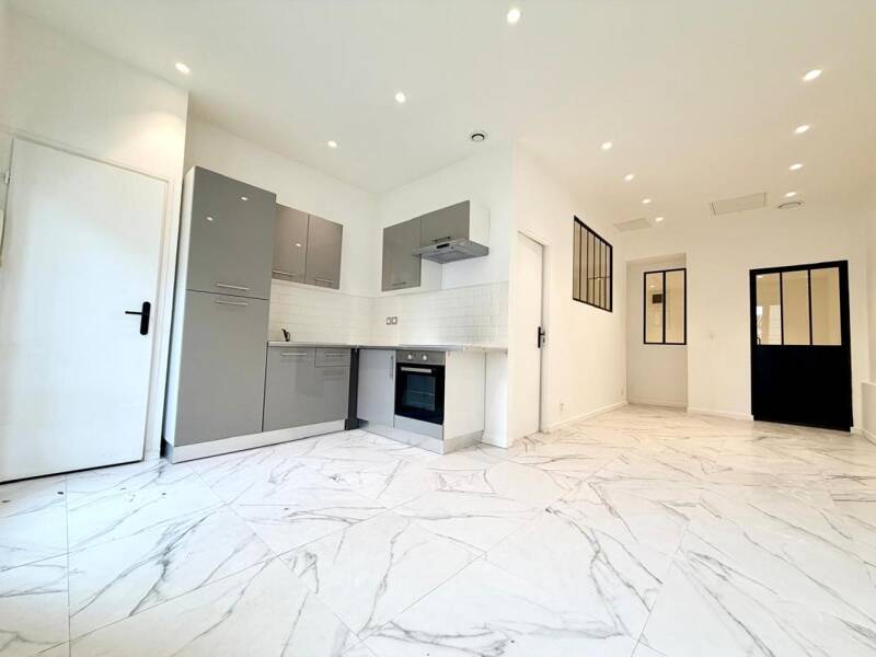 Maison à louer, 49m², MARSEILLE 6E