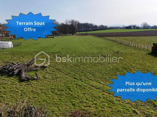 Terrain constructible à vendre 90 000 € 739 m² de terrain Saint-Clair-de-la-Tour 38110