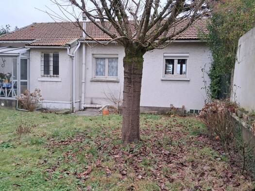Maison à vendre 850 000 € 3 pièces 2 chambres 73 m² 313 m² de terrain Montretout Saint-Cloud 92210