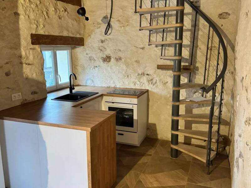 Maison à louer, 34m², VOISINS LE BRETONNEUX