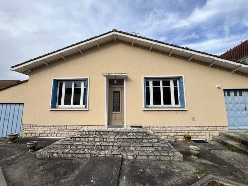 Maison à louer, 76m², VILLEBOIS LAVALETTE