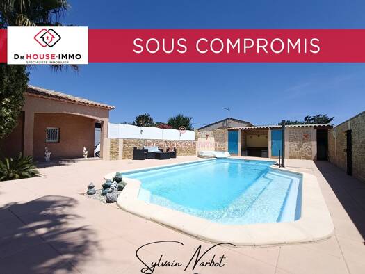Maison de plain-pied à vendre 525 000 € 6 pièces 3 chambres 133 m² 900 m² de terrain Peripherie Aigues-Mortes 30220