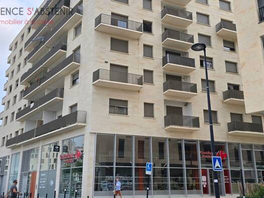 Appartement à vendre 349 000 € 4 pièces 3 chambres 86 m² Étage 2/4 La Bastide Bordeaux 33000