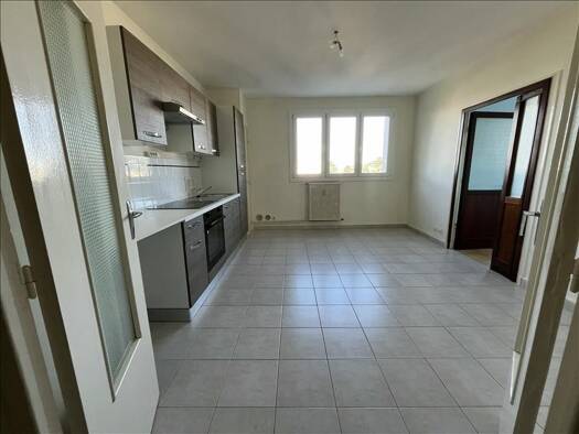 Appartement à vendre 77 350 € 2 pièces 1 chambre 39 m² 4ème étage École Édouart Herriot-École maternelle Rodrigues Agen 47000