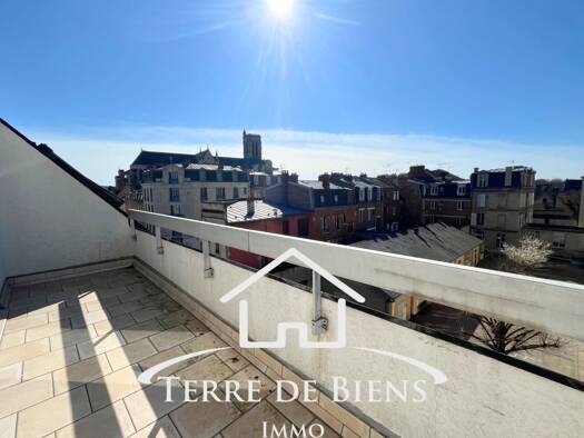 Duplex à vendre 166 000 € 4 pièces 3 chambres 120,9 m² RDC Soissons 02200