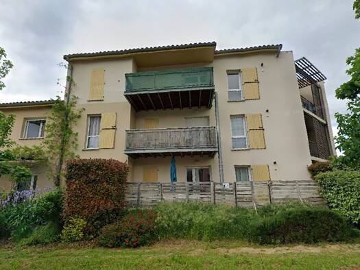 Appartement à louer 519 € 3 pièces 2 chambres 65 m² Étage 2/2 Centre Est Loriol-sur-Drôme 26270