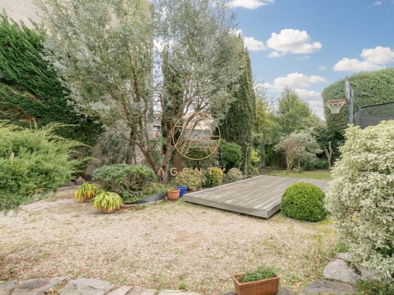 Maison à vendre, 106m², SAINT MAUR DES FOSSES