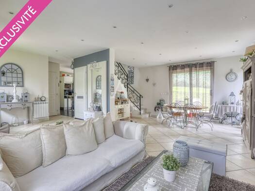 Maison à vendre 415 000 € 6 pièces 4 chambres 127 m² 770 m² de terrain Oinville-sur-Montcient 78250