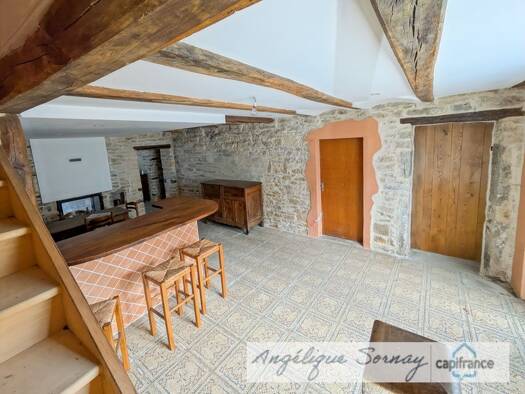 Maison à vendre 118 000 € 2 pièces 1 chambre 90 m² 418 m² de terrain Val Suran 39320