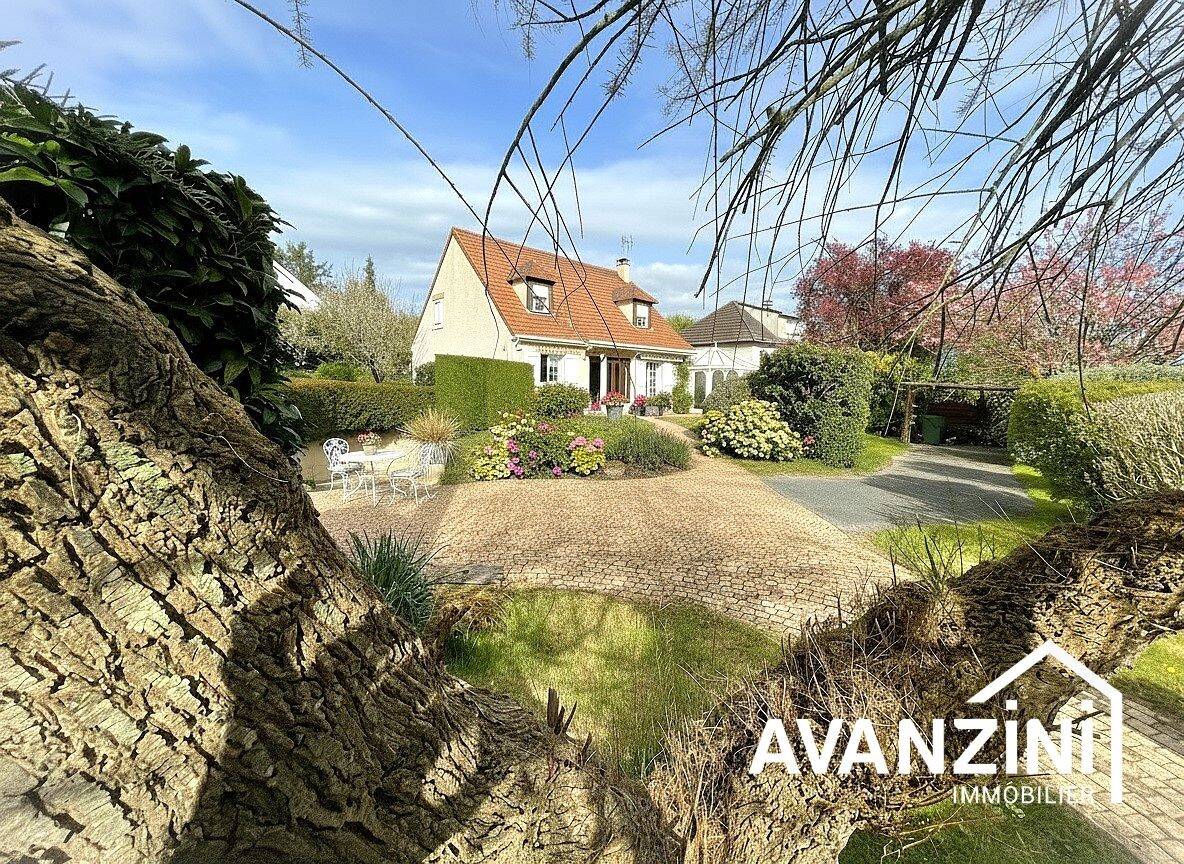Maison à vendre, 127m², CRECY LA CHAPELLE