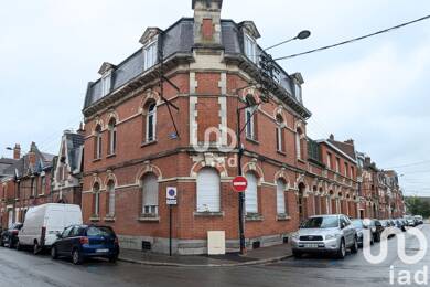 Immeuble à vendre 222 000 € 262 m² Est Lens 62300