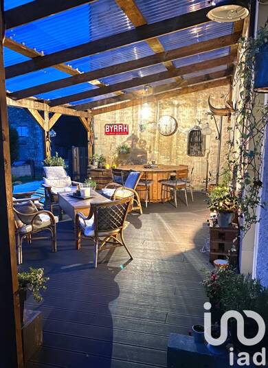 Maison à vendre 219 500 € 10 pièces 9 chambres 230 m² 2 150 m² de terrain La Roche Posay 86270