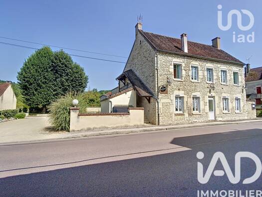 Maison à vendre 250 000 € 15 pièces 9 chambres 354,5 m² 1 490 m² de terrain Voutenay-sur-Cure 89270