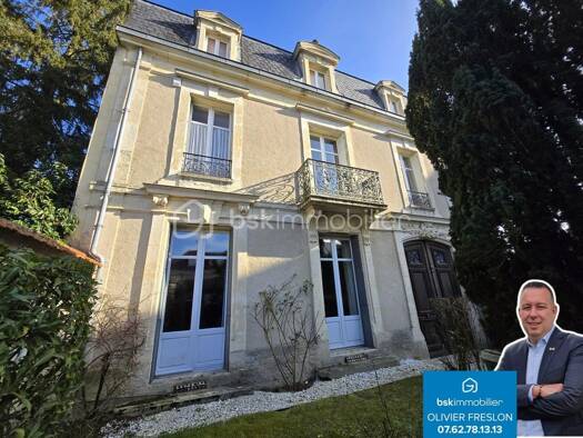 Maison de ville à vendre 315 000 € 11 pièces 8 chambres 284 m² 860 m² de terrain Victor Hugo Nevers 58000